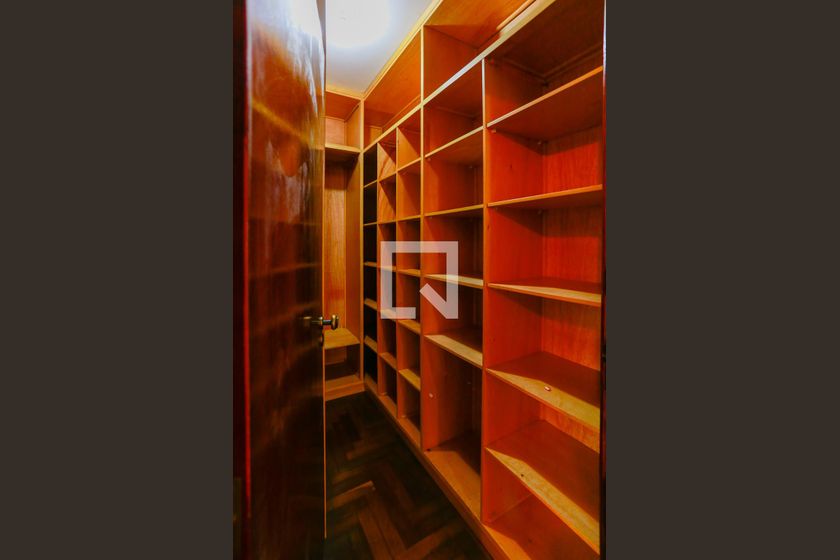 Casa, 4 quartos, 300 m² - Foto 38