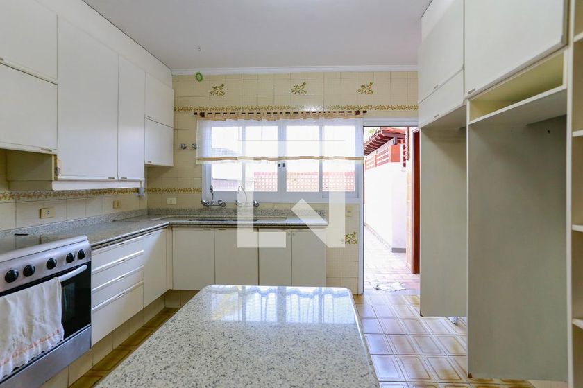 Casa, 4 quartos, 300 m² - Foto 65