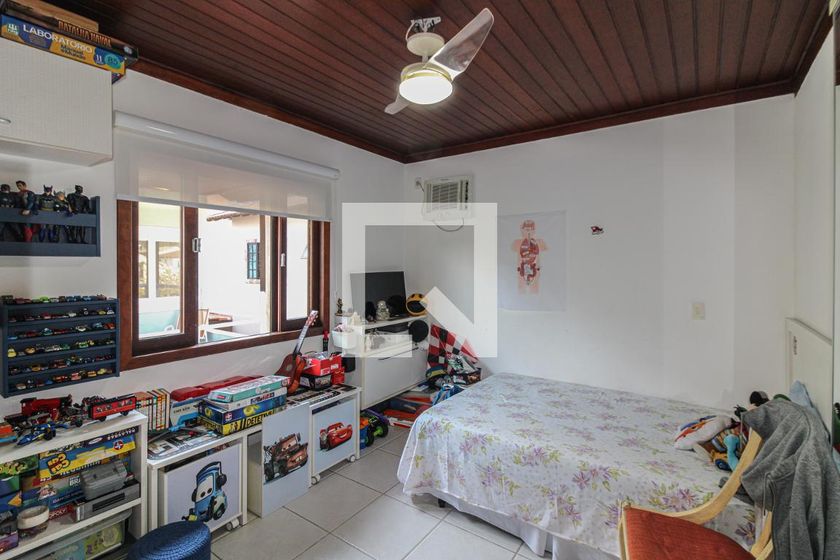 Casa, 4 quartos, 320 m² - Foto 61