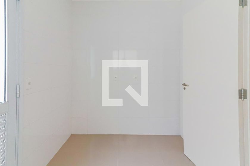 Casa, 3 quartos, 215 m² - Foto 42
