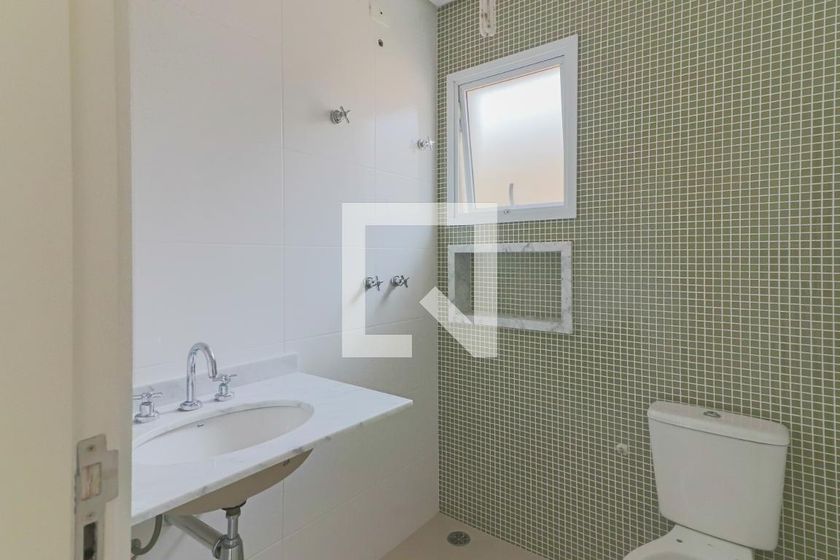 Casa, 3 quartos, 215 m² - Foto 32