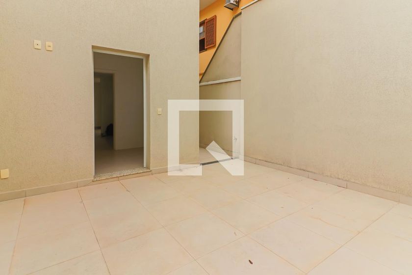 Casa, 3 quartos, 215 m² - Foto 45