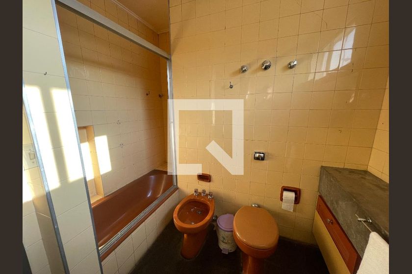Casa, 4 quartos, 295 m² - Foto 37