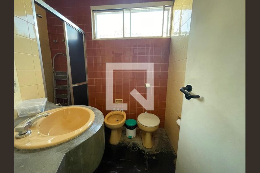 Casa, 4 quartos, 295 m² - Foto 33