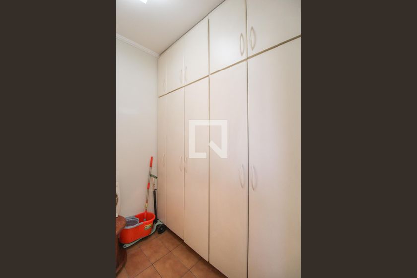 Apartamento à Venda - Cambuí, 3 Quartos,  250 m2 em , Campinas - sp | SoloBR