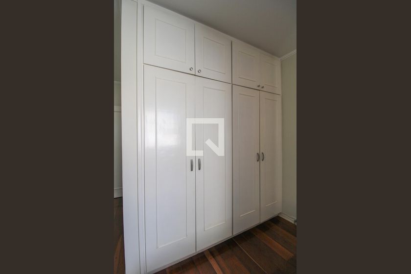 Apartamento à Venda - Cambuí, 3 Quartos,  250 m2 em , Campinas - sp | SoloBR