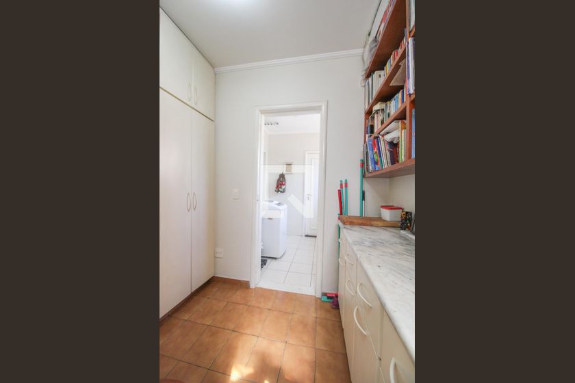 Apartamento à Venda - Cambuí, 3 Quartos,  250 m2 em , Campinas - sp | SoloBR