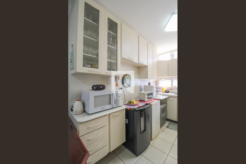 Apartamento à Venda - Cambuí, 3 Quartos,  250 m2 em , Campinas - sp | SoloBR