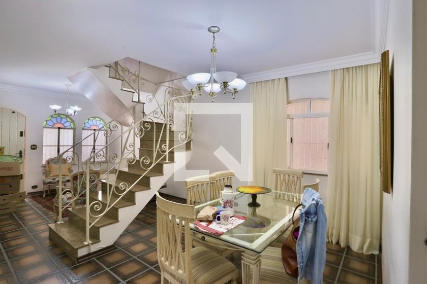 Casa, 3 quartos, 250 m² - Foto 9