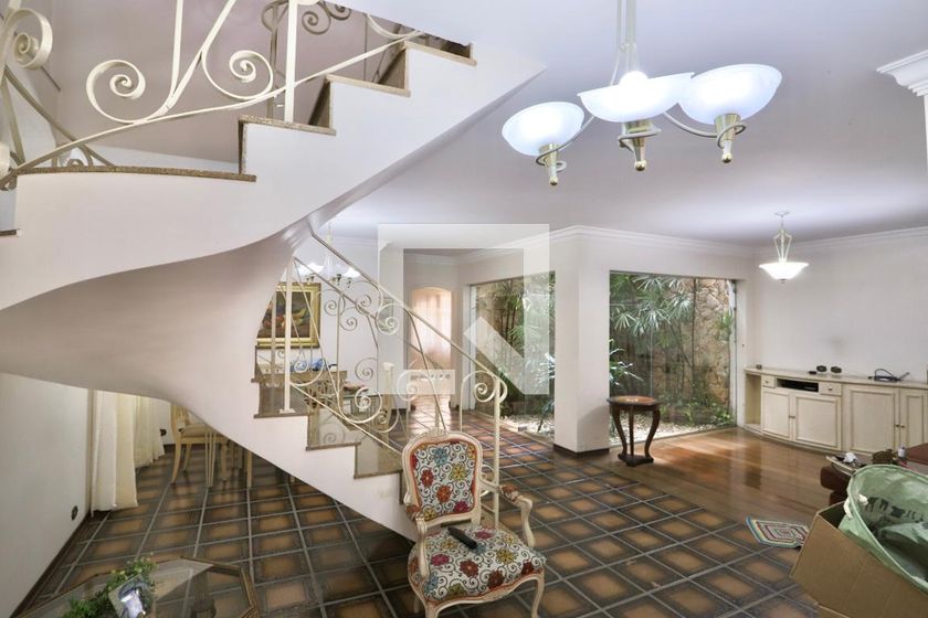 Casa, 3 quartos, 250 m² - Foto 4