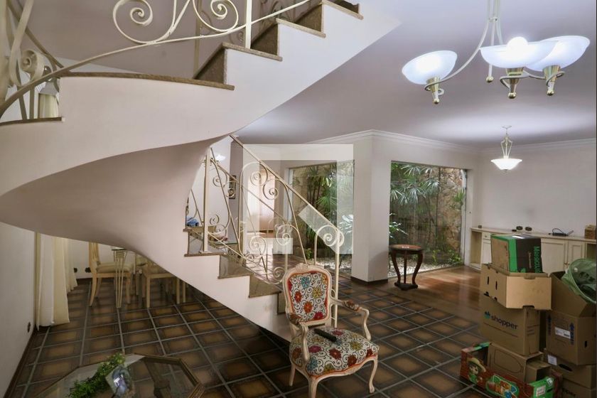 Casa, 3 quartos, 250 m² - Foto 1