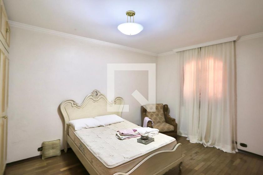 Casa, 3 quartos, 250 m² - Foto 14