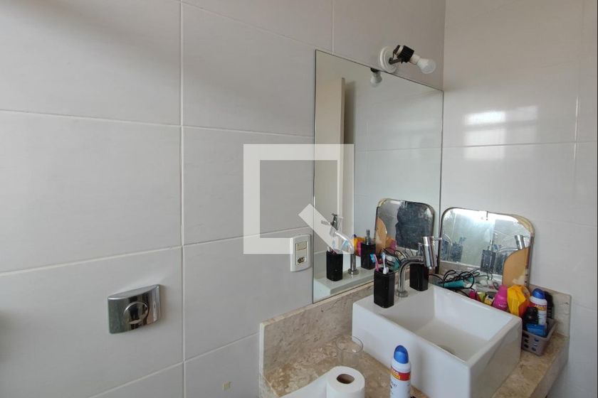Casa à Venda - Swiss Park, 5 Quartos,  310 m2 em , Campinas - sp | SoloBR