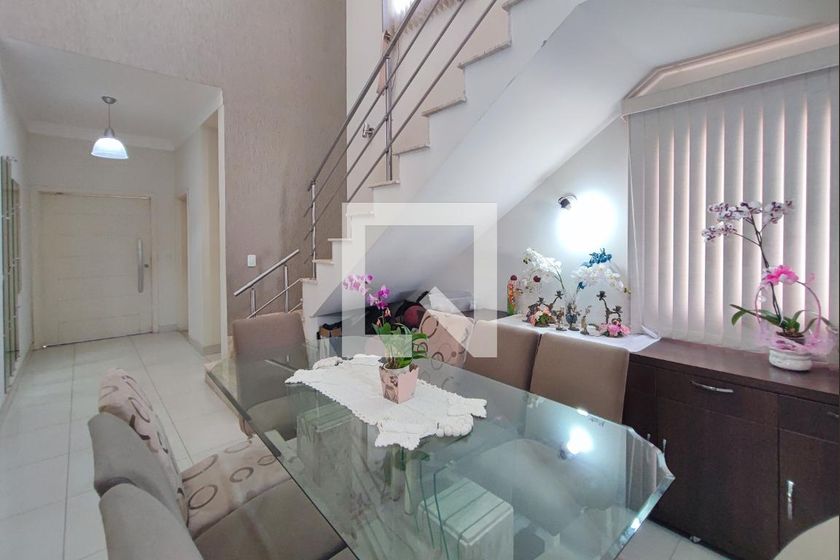 Casa à Venda - Swiss Park, 5 Quartos,  310 m2 em , Campinas - sp | SoloBR