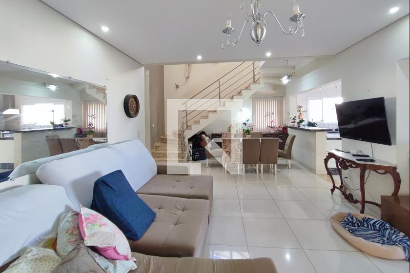 Casa à Venda - Swiss Park, 5 Quartos,  310 m2 em , Campinas - sp | SoloBR