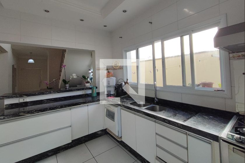 Casa à Venda - Swiss Park, 5 Quartos,  310 m2 em , Campinas - sp | SoloBR