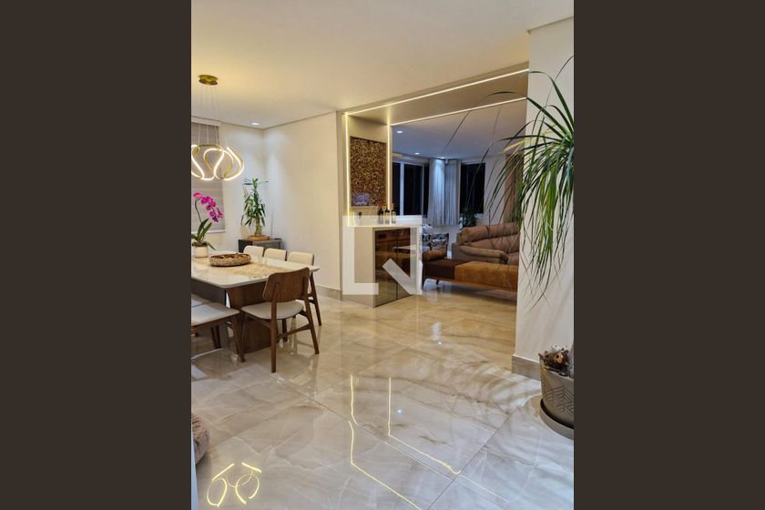 Apartamento à Venda - Lot. Alphaville Campinas, 4 Quartos,  215 m2 em , Campinas - sp | SoloBR