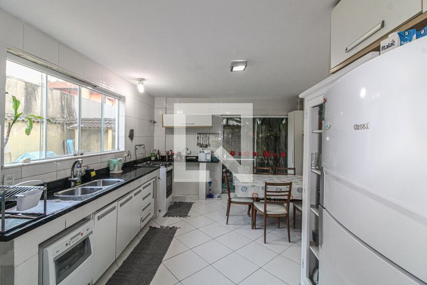 Casa, 3 quartos, 376 m² - Foto 42