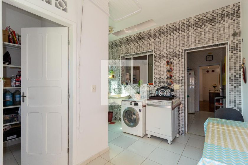 Casa, 5 quartos, 240 m² - Foto 117