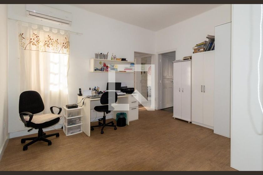 Casa, 5 quartos, 240 m² - Foto 35