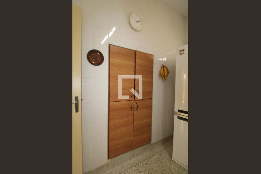 Casa à Venda - Jardim Planalto, 2 Quartos,  367 m2 em , Campinas - sp | SoloBR