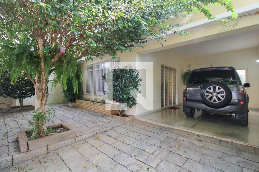Casa à Venda - Jardim Planalto, 2 Quartos,  367 m2 em , Campinas - sp | SoloBR