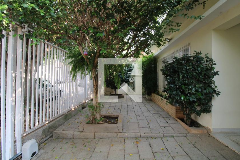 Casa à Venda - Jardim Planalto, 2 Quartos,  367 m2 em , Campinas - sp | SoloBR