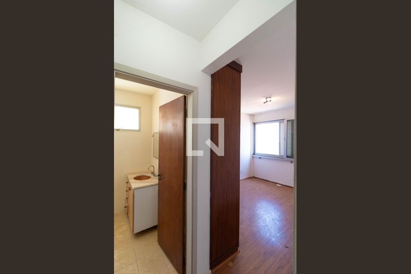 Apartamento à Venda - Jardim Chapadão, 3 Quartos,  185 m2 em , Campinas - sp | SoloBR