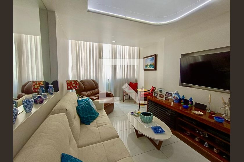 Apartamento, 3 quartos, 160 m² - Foto 1