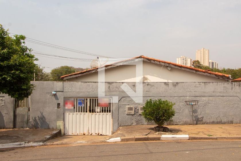 Casa à Venda - Jardim Flamboyant, 3 Quartos,  127 m2 em , Campinas - sp | SoloBR