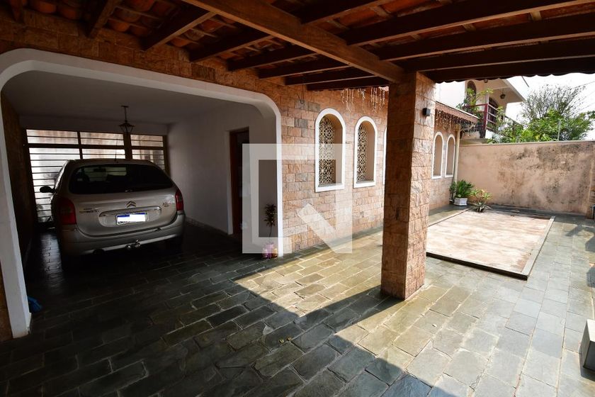 Casa à Venda - Jardim Flamboyant, 4 Quartos,  273 m2 em , Campinas - sp | SoloBR