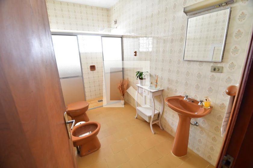 Casa à Venda - Jardim Flamboyant, 4 Quartos,  273 m2 em , Campinas - sp | SoloBR
