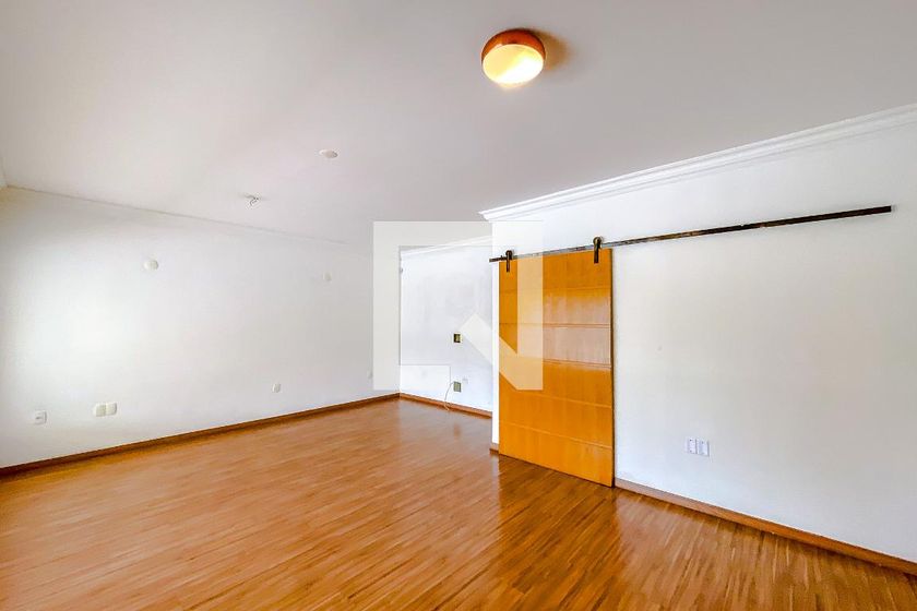 Casa, 3 quartos, 130 m² - Foto 1