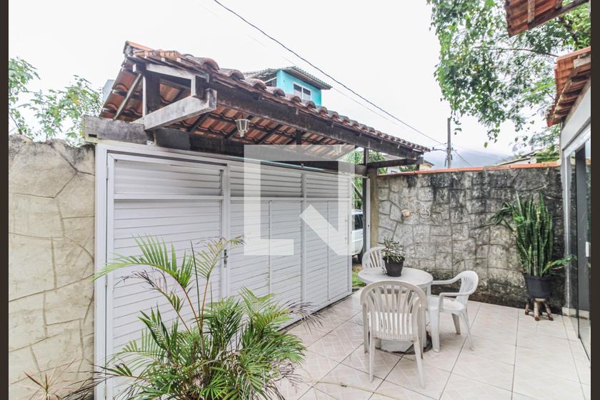 Casa, 3 quartos, 200 m² - Foto 37