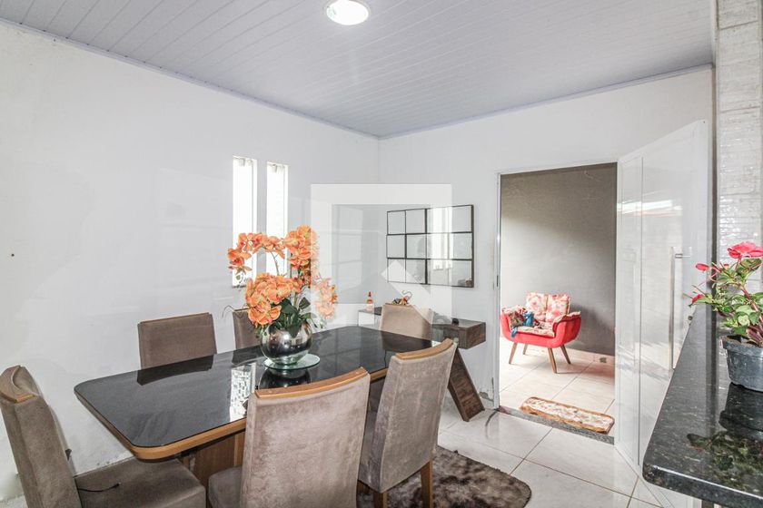 Casa, 3 quartos, 200 m² - Foto 3
