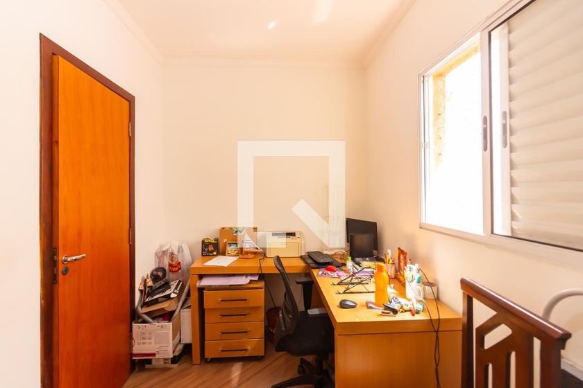 Casa, 4 quartos, 240 m² - Foto 31