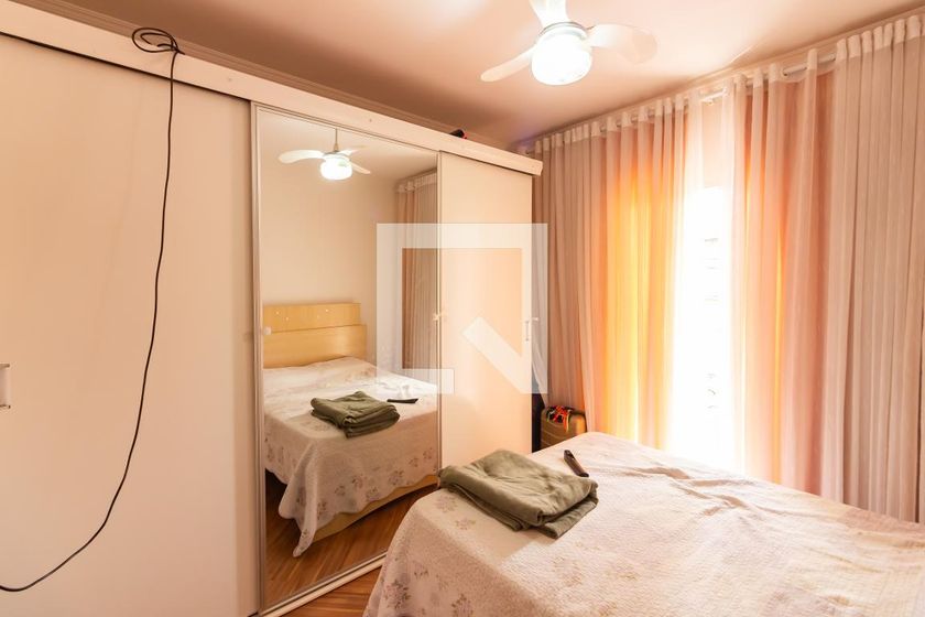 Casa, 4 quartos, 240 m² - Foto 23