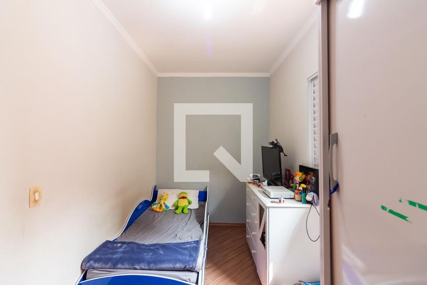 Casa, 4 quartos, 240 m² - Foto 35