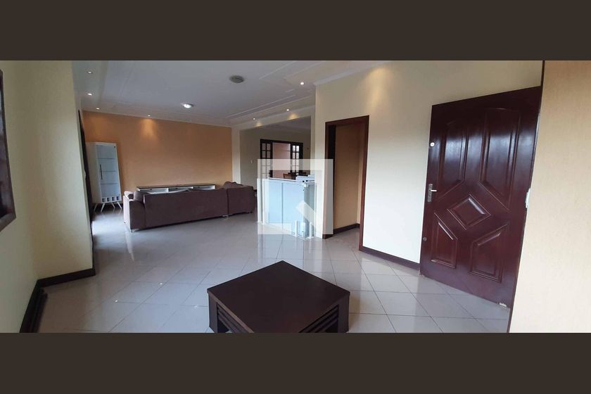 Casa, 4 quartos, 360 m² - Foto 2