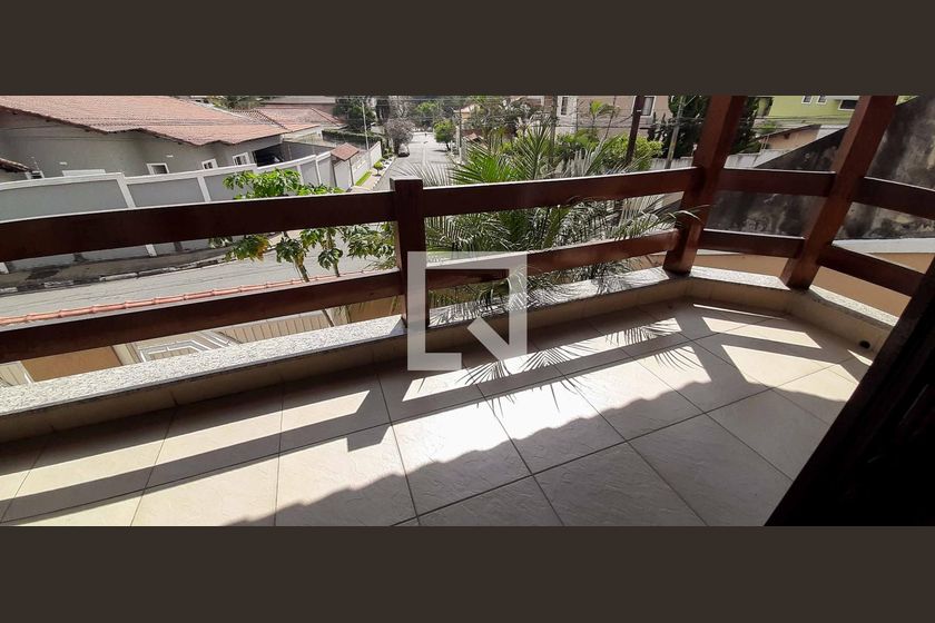 Casa, 4 quartos, 360 m² - Foto 19