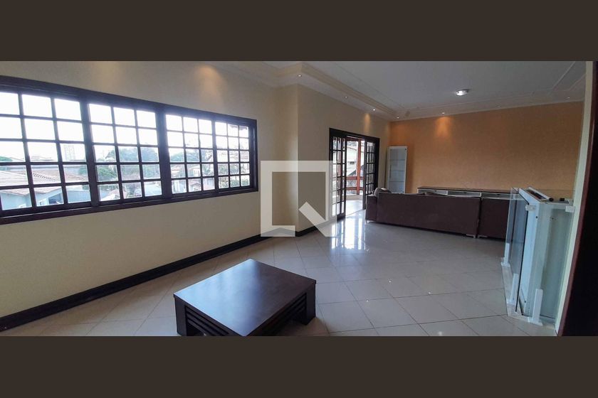 Casa, 4 quartos, 360 m² - Foto 1