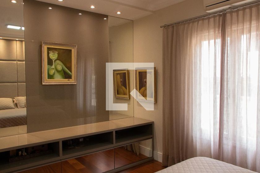 Casa à Venda - Lot. Alphaville Campinas, 4 Quartos,  384 m2 em , Campinas - sp | SoloBR