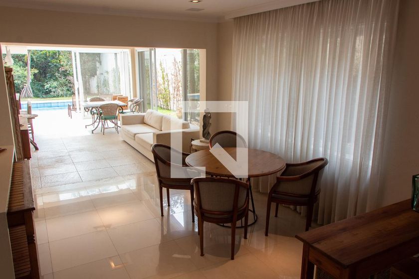 Casa à Venda - Lot. Alphaville Campinas, 4 Quartos,  384 m2 em , Campinas - sp | SoloBR