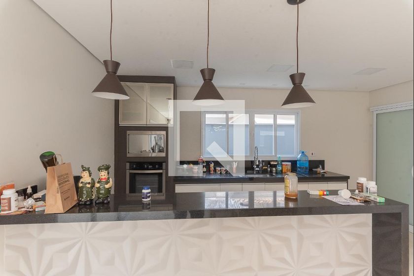 Casa à Venda - Swiss Park, 4 Quartos,  360 m2 em , Campinas - sp | SoloBR