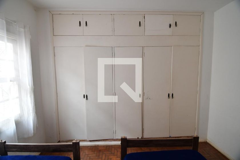 Casa à Venda - Taquaral, 6 Quartos,  450 m2 em , Campinas - sp | SoloBR