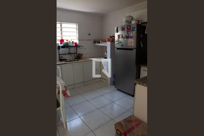 Casa à Venda - Jardim Santana, 3 Quartos,  100 m2 em , Campinas - sp | SoloBR
