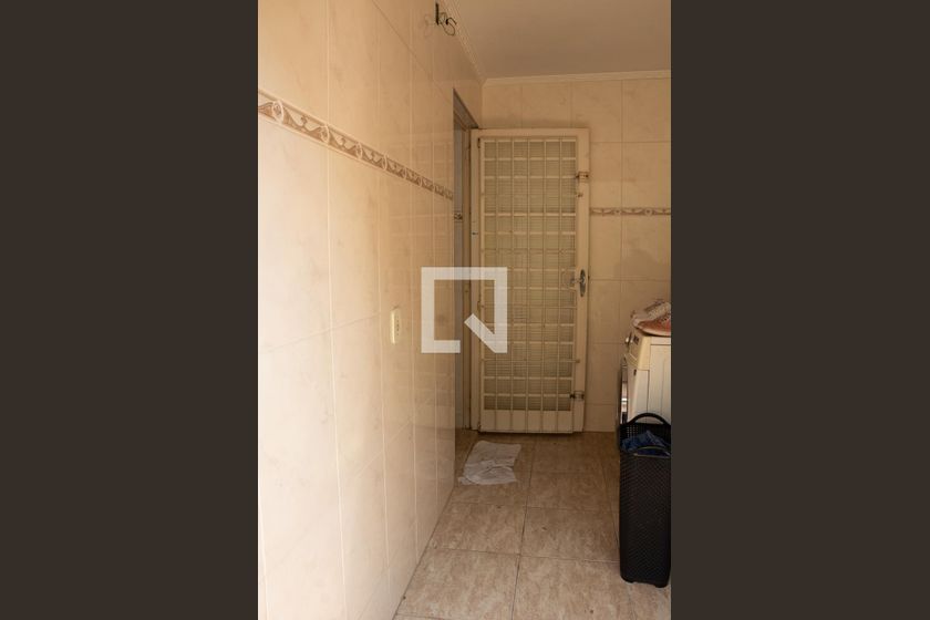 Casa à Venda - Jardim Santana, 3 Quartos,  100 m2 em , Campinas - sp | SoloBR