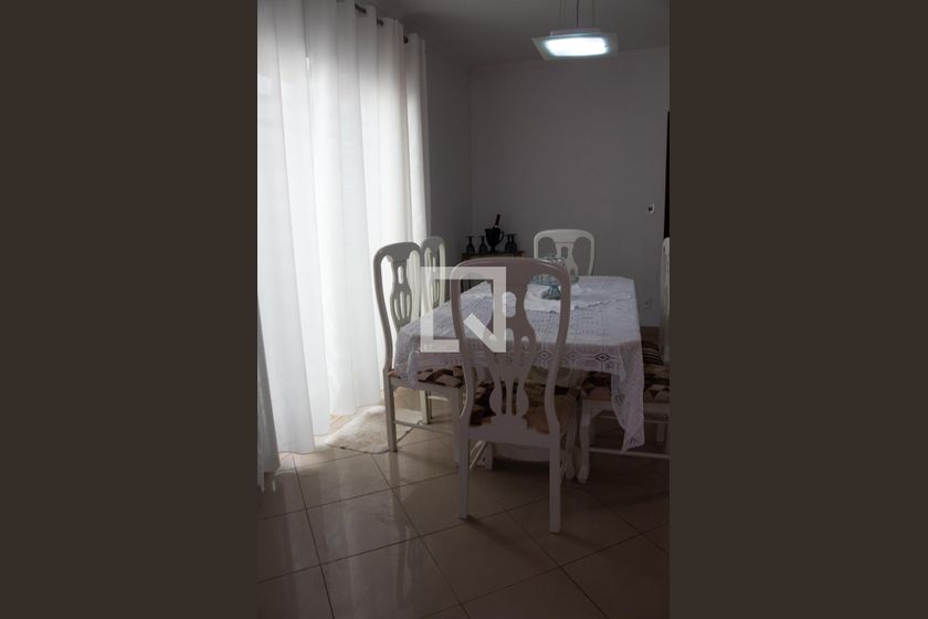 Casa à Venda - Jardim Santana, 3 Quartos,  100 m2 em , Campinas - sp | SoloBR