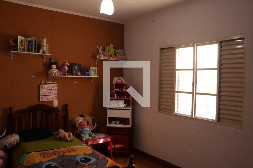 Casa à Venda - Jardim Santana, 3 Quartos,  100 m2 em , Campinas - sp | SoloBR