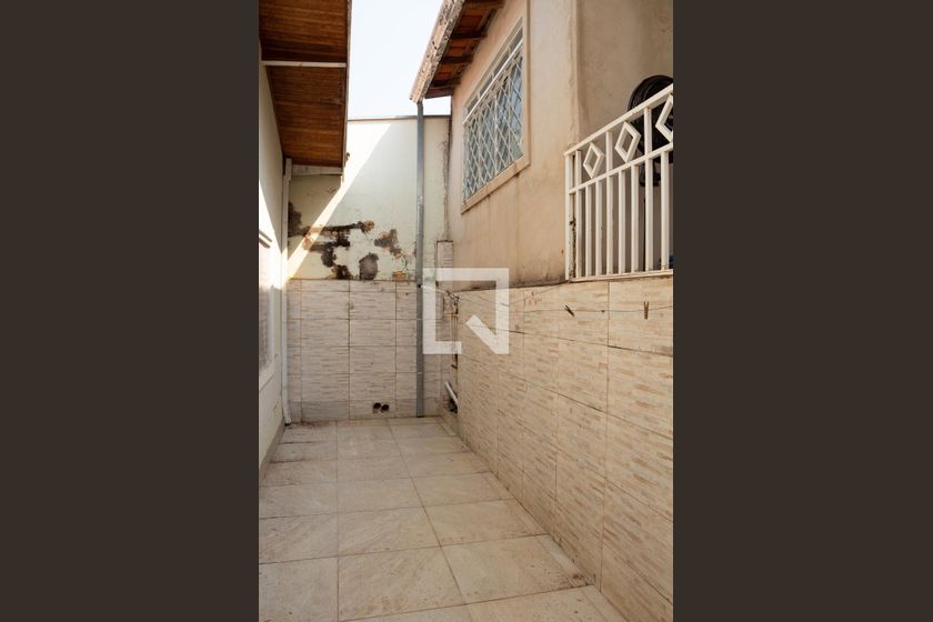 Casa à Venda - Jardim Santana, 3 Quartos,  100 m2 em , Campinas - sp | SoloBR